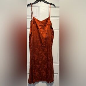 Altrd State women’s small satin floral midi dress- nwt